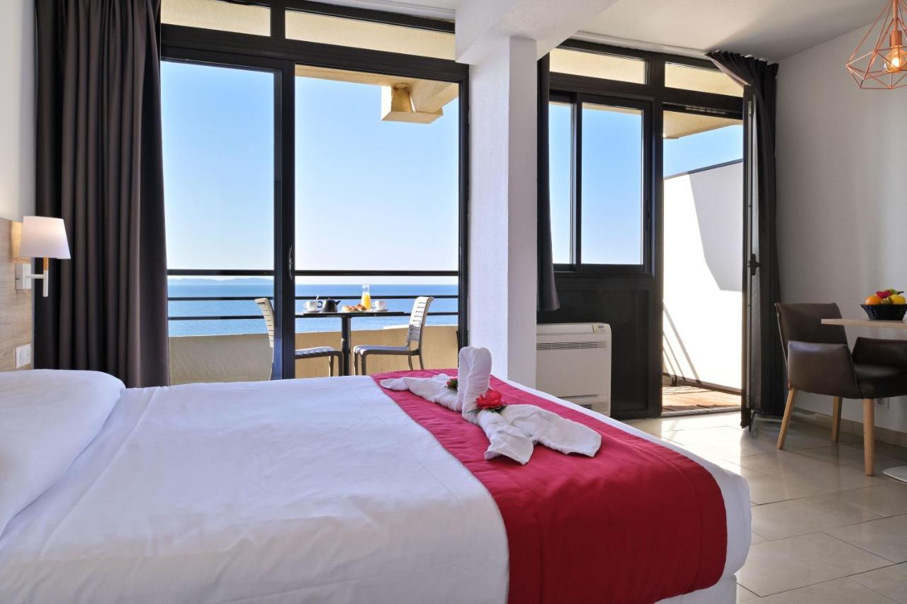 Studio Sea View