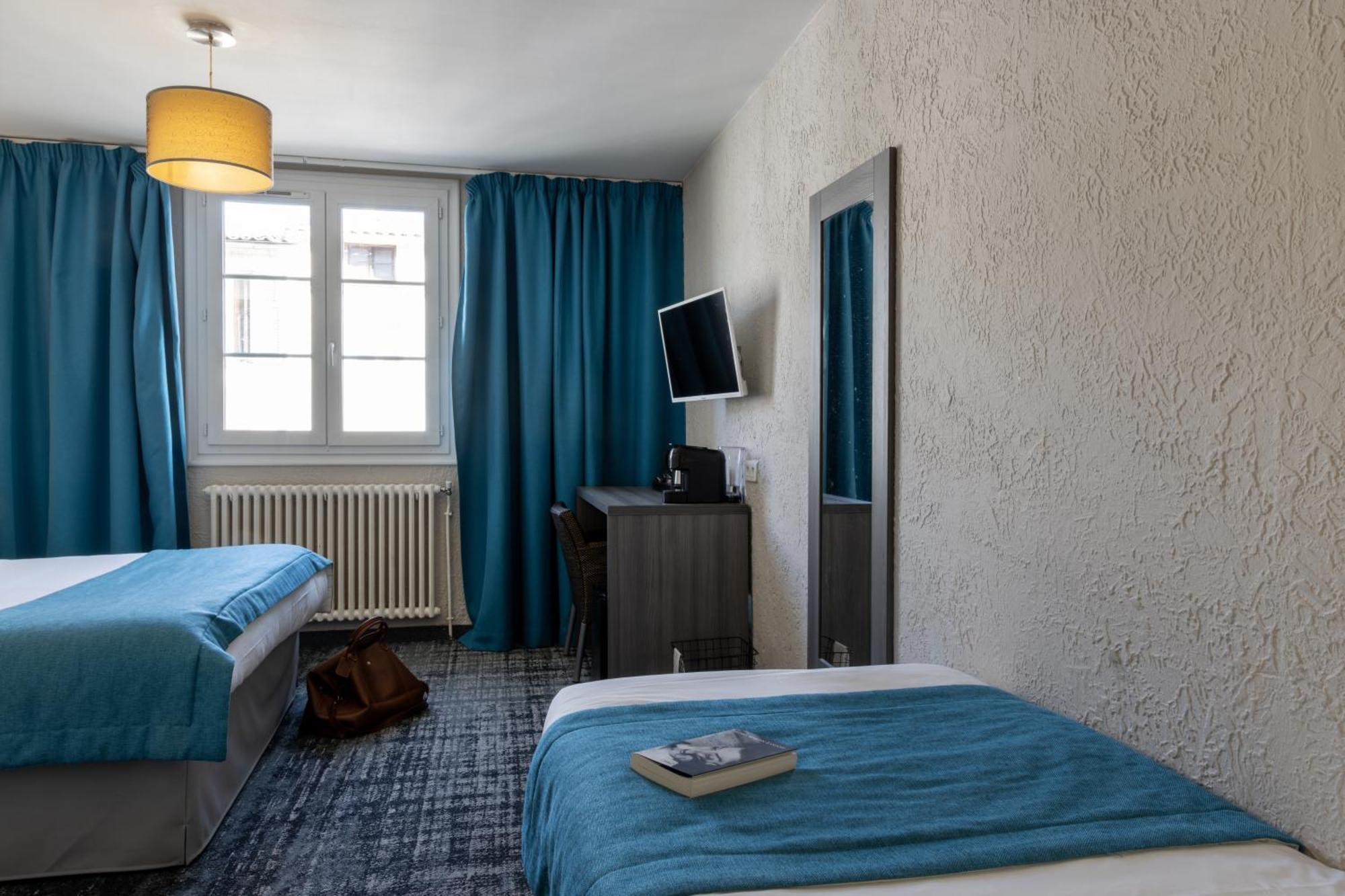 Comfort Triple Room