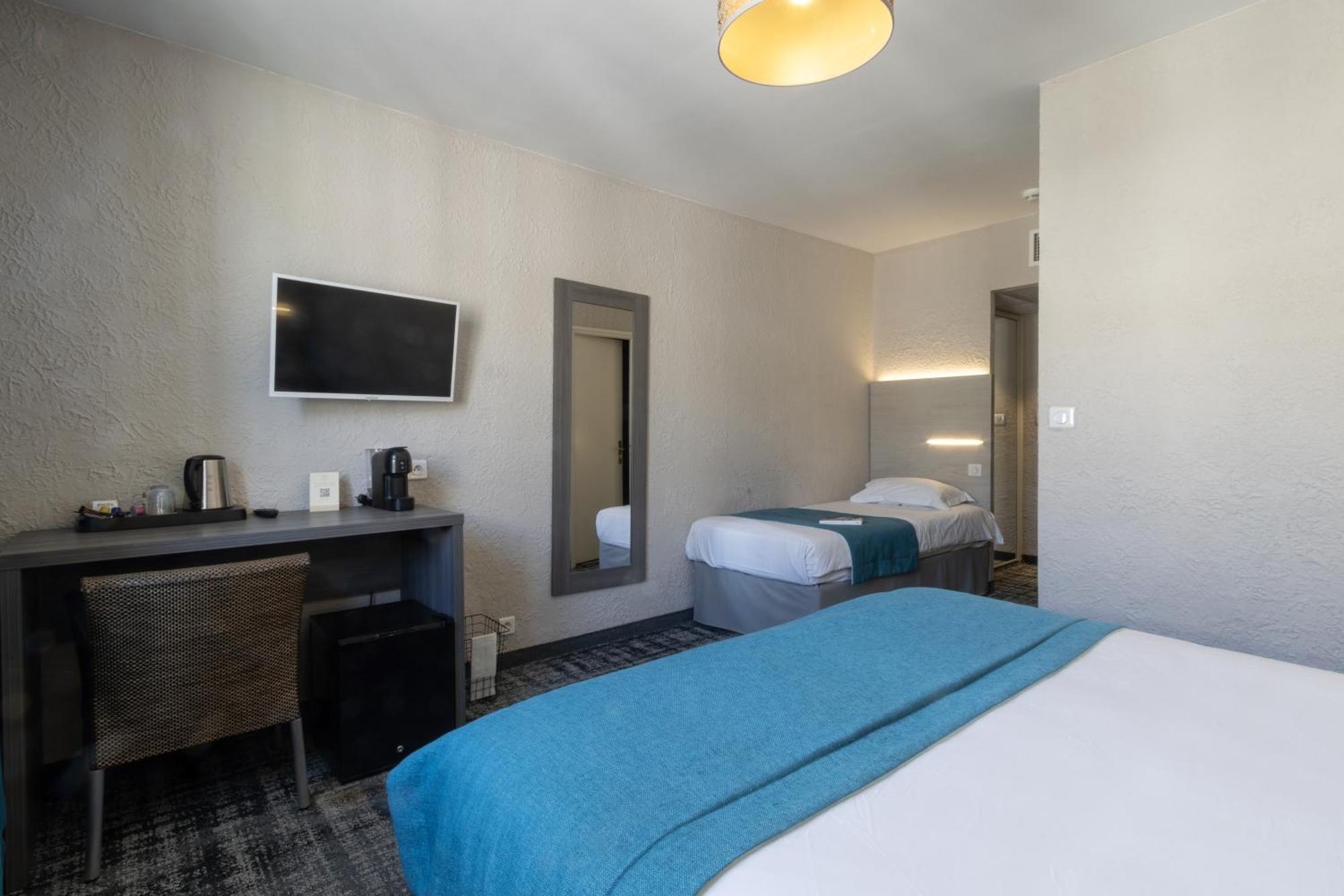 Comfort Triple Room