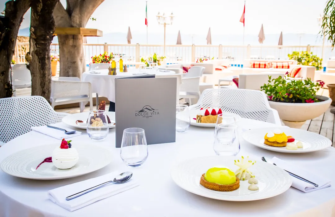 Hôtel Restaurant Dolce Vita-1
